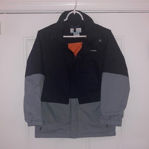 𝅺BOYS Columbia jacket